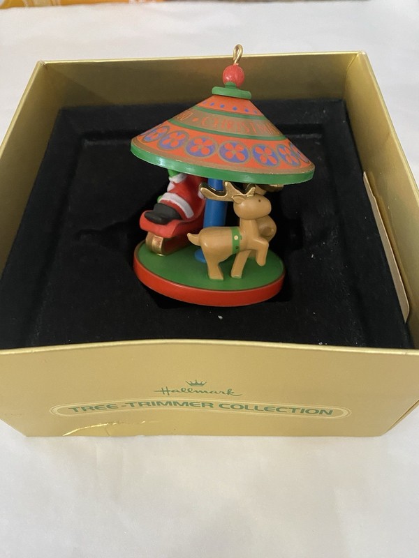 Merry Christmas Santa Twirl 1980 Vintage Hallmark Tree Trimmer Ornament 3rd