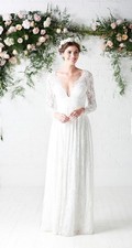 Gorgeous Charlotte Balbier Chic  Luna Ivory Lace Wedding Dress Size 6 New