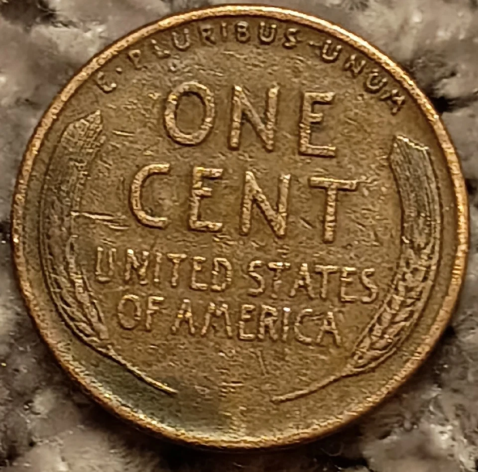 1945 D пшеничный пенни ошибка 'L' сенсорный ободок и 'E PLURIBUS UNUM' DD - Изображение 2 из 2