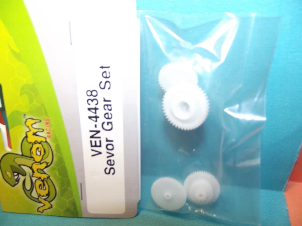 Venom Servo Gear Set Mini Giant Ven-4438 - Image 3 of 4