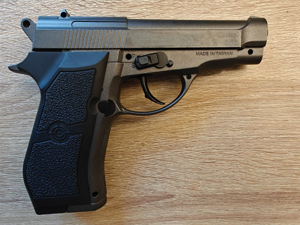 Crosman PFM16 BB 177 Cal Metal Air Gun Pistol EBay crosman-pfm16-bb-177-cal-metal-air-gun-pistol-ebay