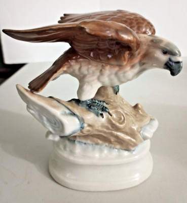 Vintage Porcelain Bald Eagle on a Tree Stump Figurine