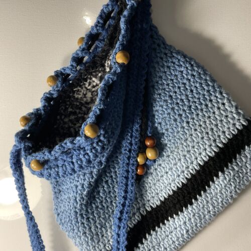HOOKYLOOPS Hand Crochet Purse Tote XBODY Blue Jean Black Rev Liner Beads Lg USA - Afbeelding 1 van 23