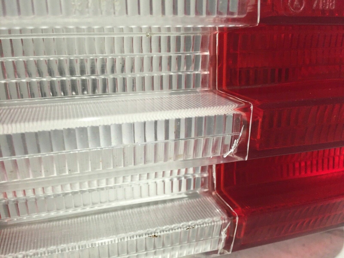 Mercedes Benz W123 tail lamp taillight lens 230 240D 280 300 OEM