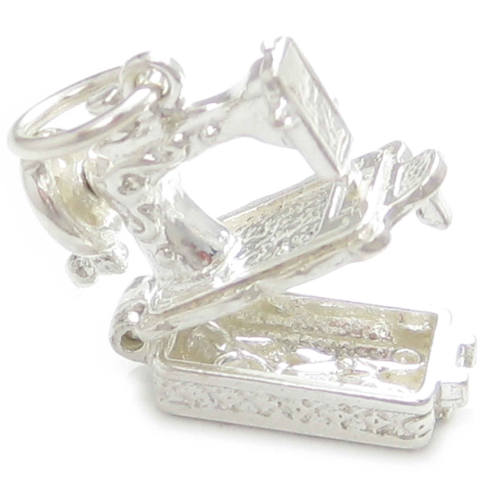 Sewing Machine opening sterling silver charm .925 x 1 Dressmaking charms_-image