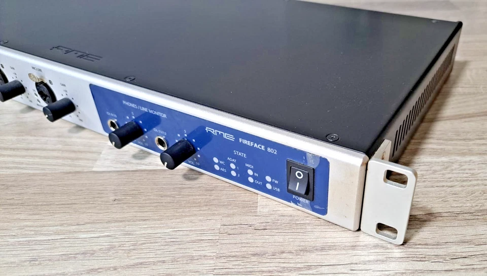 RME FireFace 802 60-Channel 192 kHz Firewire/USB 2.0 Audio Interface - Image 2 of 4