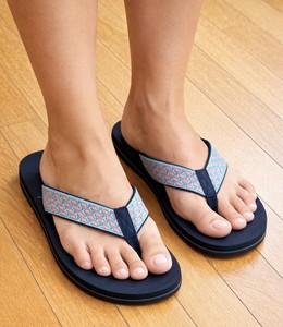 Vineyard Vines Classic Pink Whale Logo Flip Flop Sandals Size~9