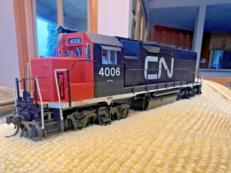 Atlas Canadian National HO Scale GP 40 Locomotive. 