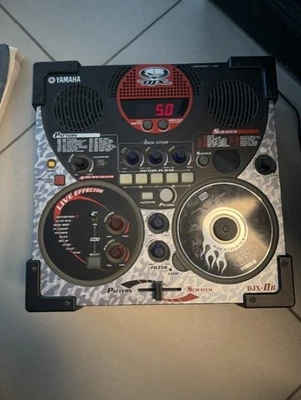 Table de mixage DJ YAMAHA DJX-IIB avec alimentation et un câble DIN - Photo 1/4