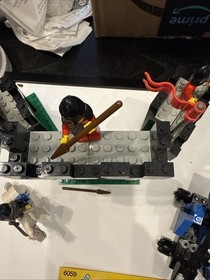 Vintage LEGO Castle Set 6059 Knight's Stronghold 100% Complete with Instructions