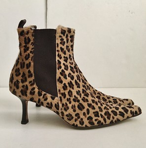 leopard print ankle boots kitten heel