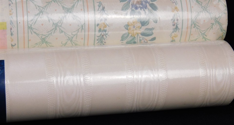 Pink Green Floral Castleton Bordenstyle Vinyl Coated Prepasted