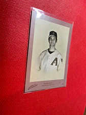 SHAWN GREEN  2005 /40 Donruss Portraits LEATHER RED B&W SP-83