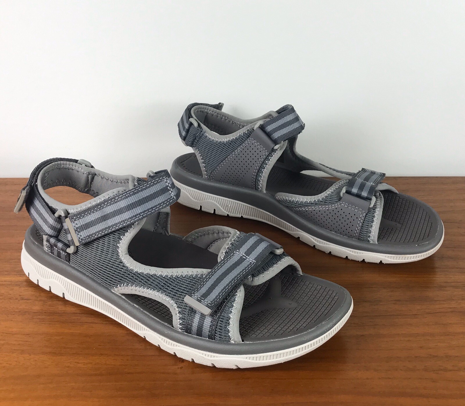 clarks cloudsteppers mens silver