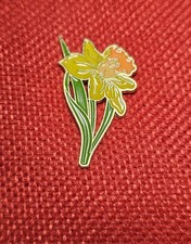 daffodil pin badge