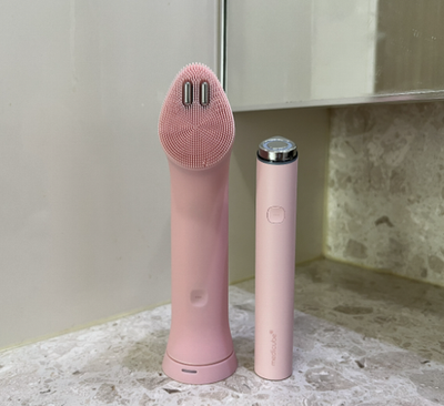 Medicube Booster Vibration Cleanser Mini Plus + Cleansing Head Set