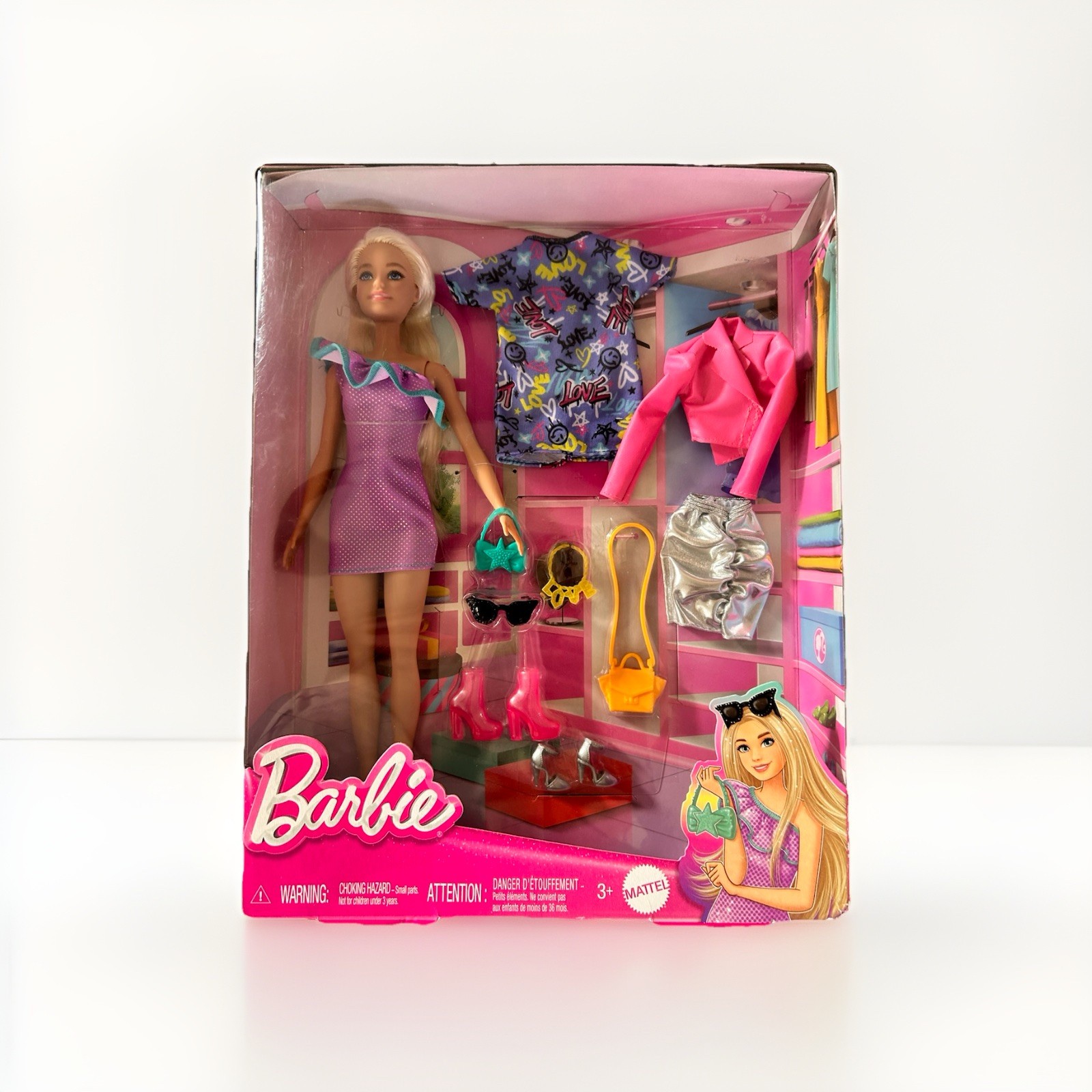 Barbie Fashion Doll Blonde Hair Articulated with Outfits & Accessories