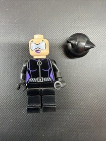 LEGO DC Comics Super Heroes: Catwoman Catcycle City Chase (6858) Catwoman Mini