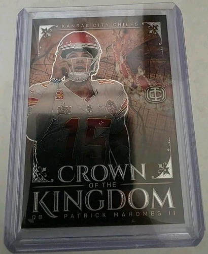 2025 Panini Icon Collection Patrick Mahomes CK-1 Crown Of The Kingdom
