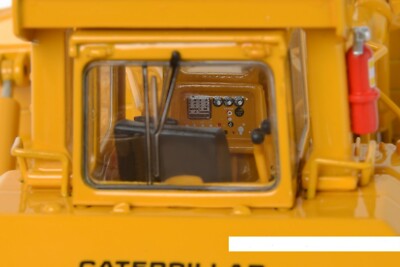 Miniature Bull CATERPILLAR D9L avec ripper 3 dents CCM CCMD9L-03