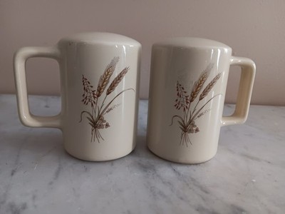 Pr Pale Beige Wheat Decorated Handled  Shakers 