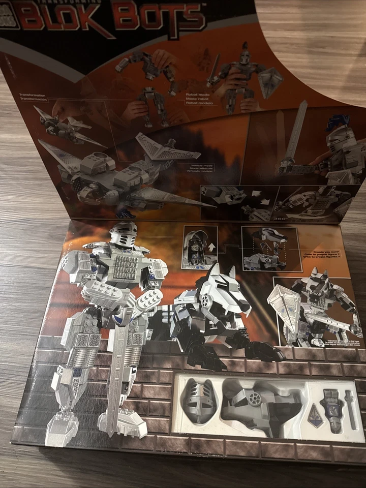 Mega Bloks Blok Bots 9356 Knight & Wolf Set NEW Open Box 2001 Rare Find! SALE! - Image 2 of 4
