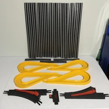 Vintage Lot Of 4 1970 Mattel Hot Wheels Yellow Turnaround Track + Extras HOTLINE