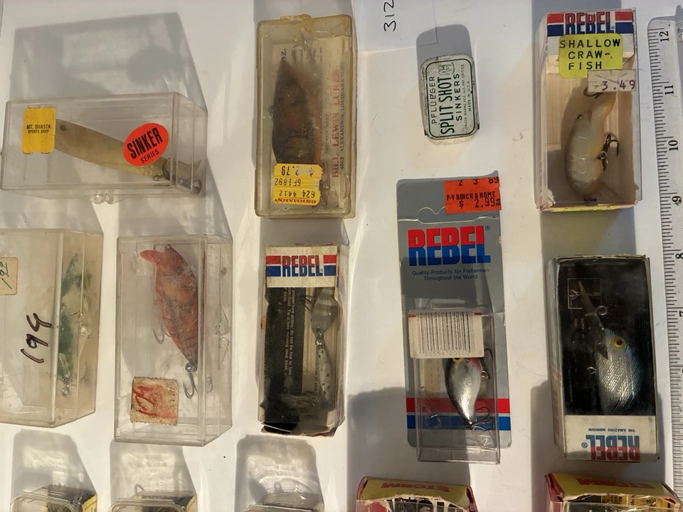Lot Of 13 Vintage Fishing Lures. Most New In Correct Box. Storm Rebel.Sinker Tin - Image 3 of 3