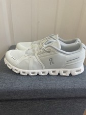 On Cloud 5 Men's Low Top Trainers White Lace Up UK 9 EU 43 US 9.5