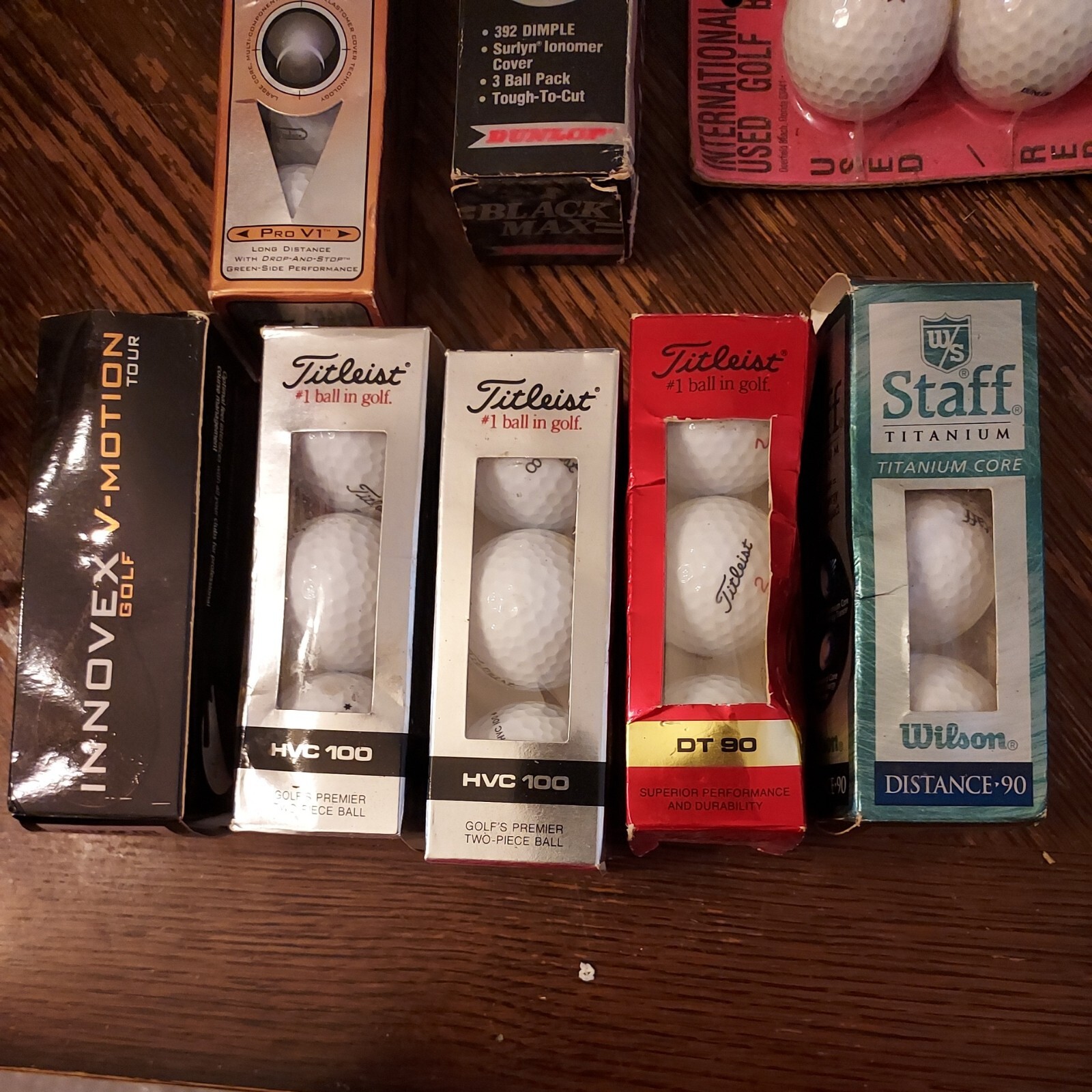 Assorted golf ball lot 36 balls look new Titleist ProV 1/Hvc 100