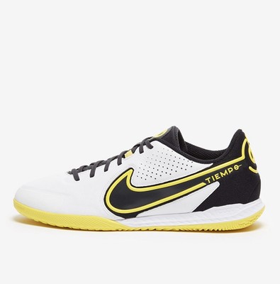 Nike React Legend 9 Pro IC Unisex (Gr. UK 11) - DA1183 107