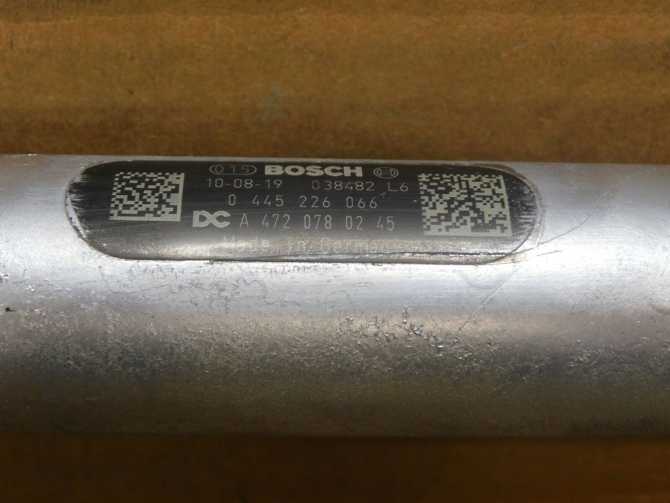 Detroit DD15 Fuel Rail w/ Lines, Part A4720780245. Stock PT 6086 eBay