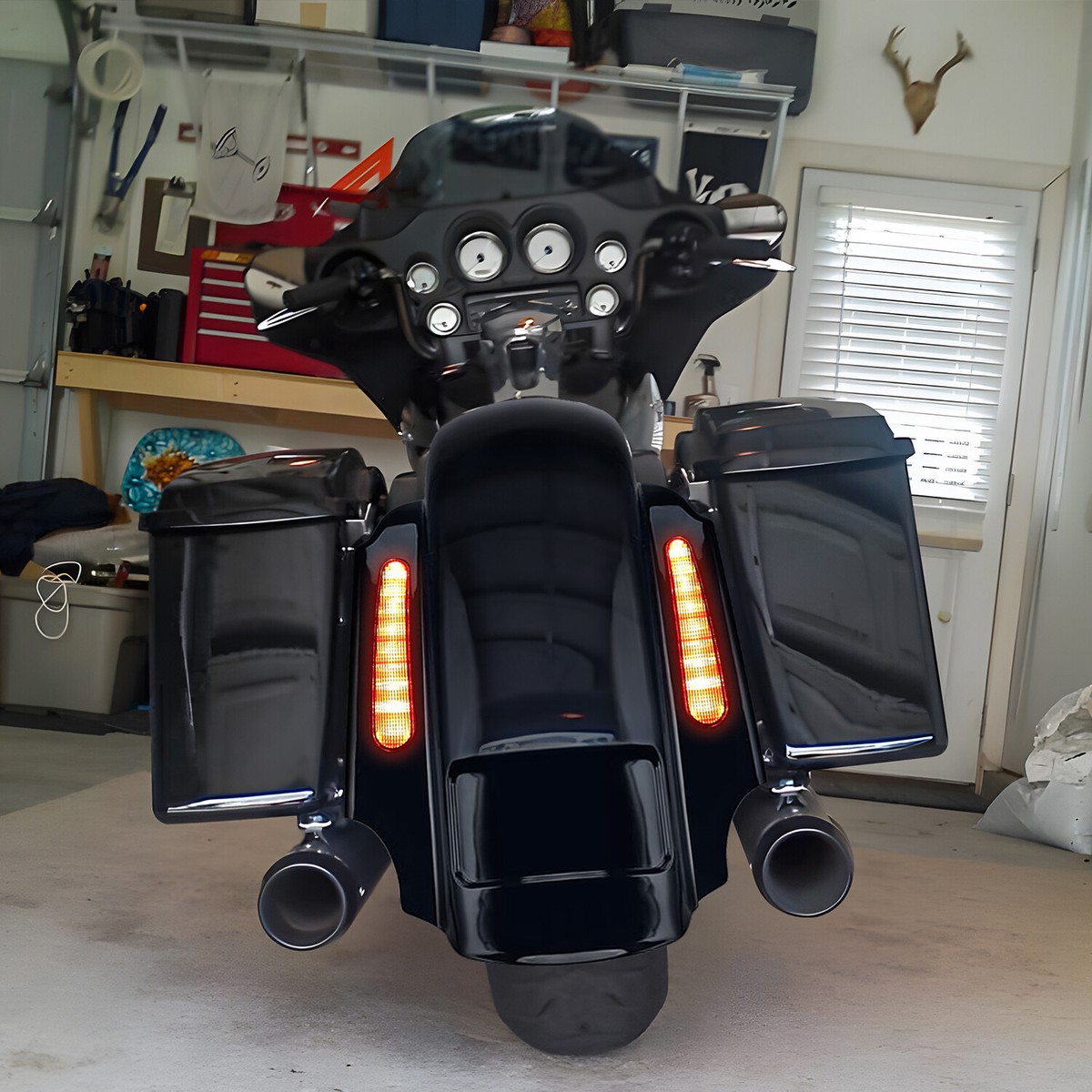 CVO Dual Cut Out Stretched Extended Rear Fender w LED For Harley