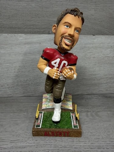 Alstott 40 Buccaneers Bobblehead Forever Numbered NFL preowned #211 of 5000 made