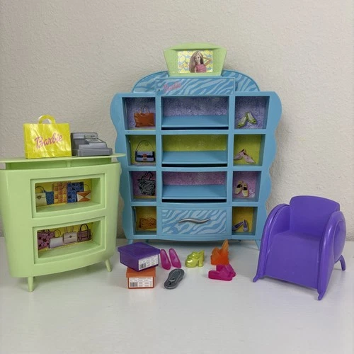 Barbie Vintage Y2K 2001 Chic Shoe Store Boutique Mall Playsets Shoes & Furniture
