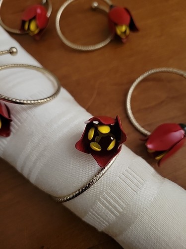 Elegant Rose Gold Napkin Ring Set - 6 Piece Set for Formal Dining - 第 4/5 張圖片