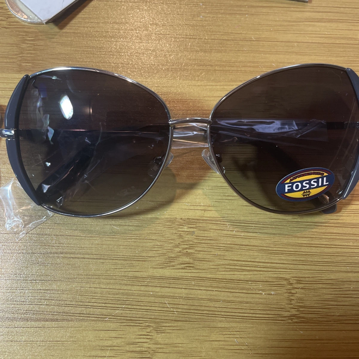 Fossil Silver Sunglasses for Women for sale | eBay display picture 3