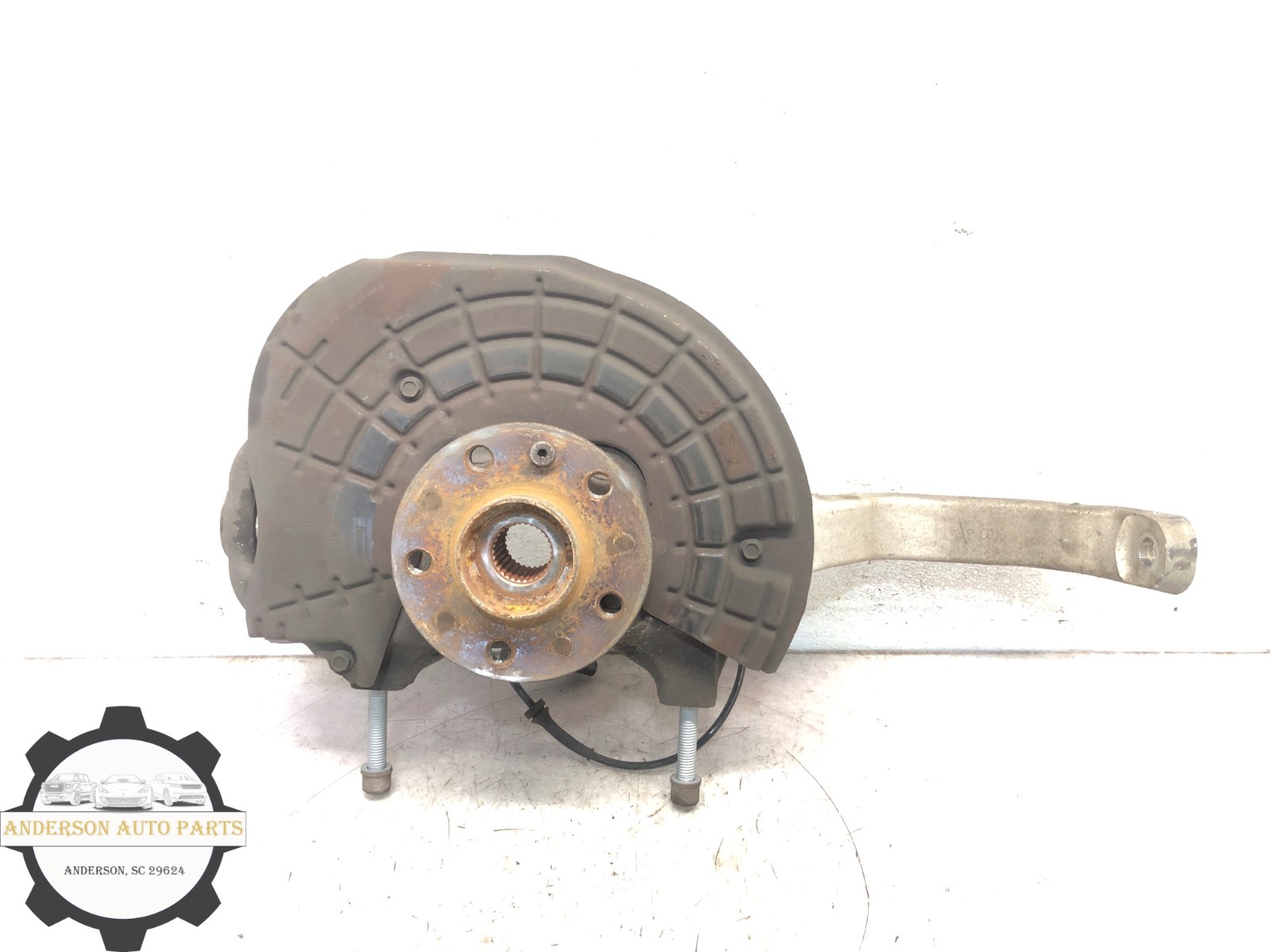 2014-2020 MASERATI QUATTROPORTE AWD RIGHT PASS FRONT SPINDLE KNUCKLE HUB OEM