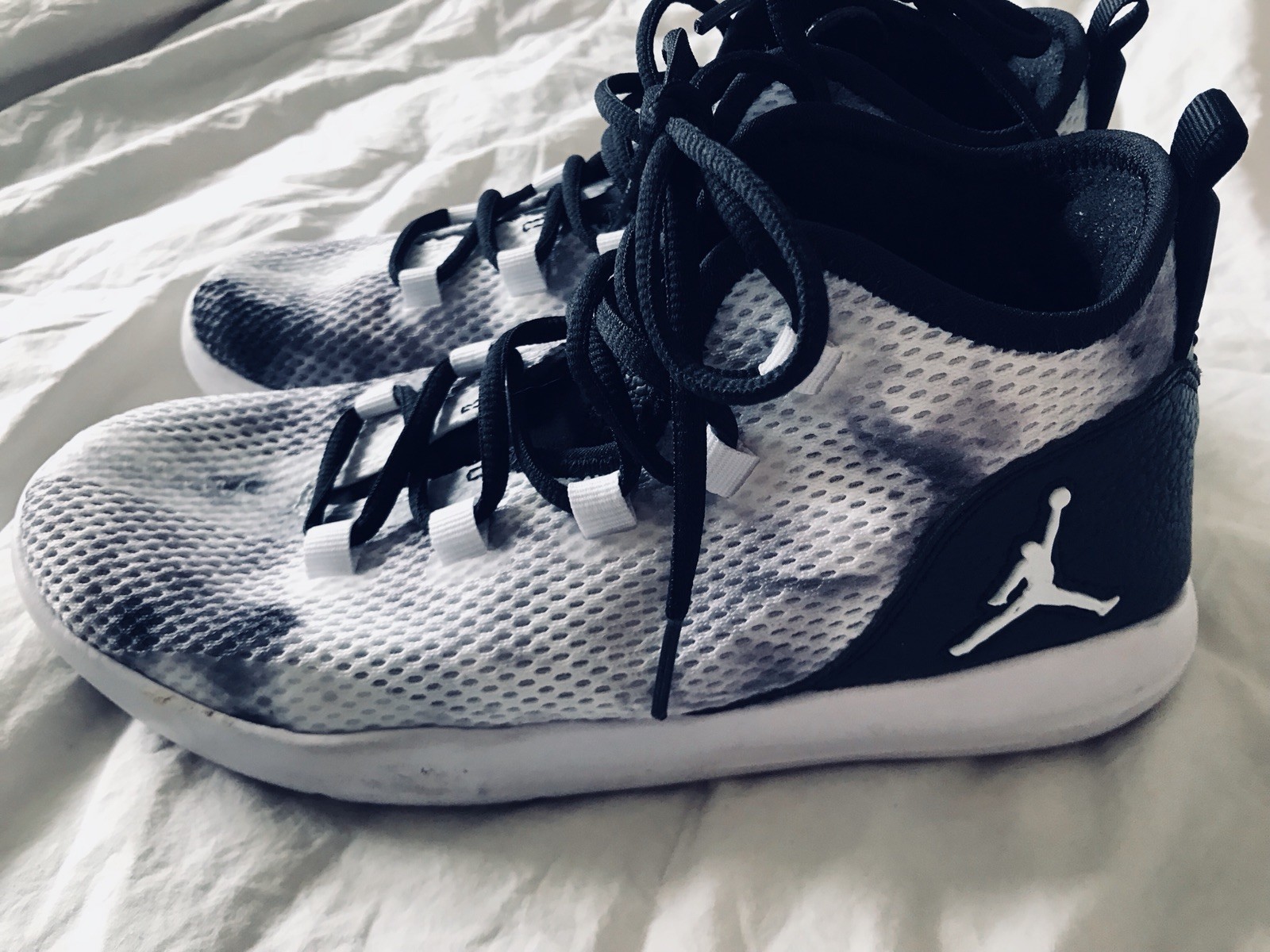 black basketball shoes high tops