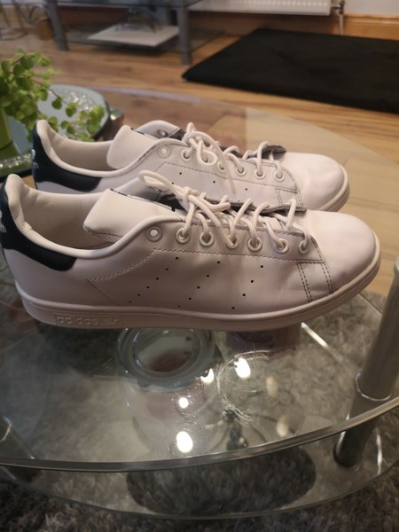 stan smith mens size 9