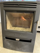 stufa a legna in ghisa