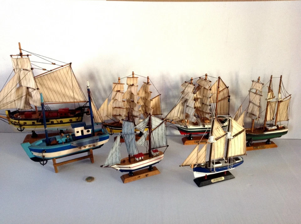 7 MODELLINI BARCHE A VELA TUTTE DIVERSE ,PERFETTE,IMPERDIBILI !!!! MOLTO BELLE ! - Immagine 3 di 4