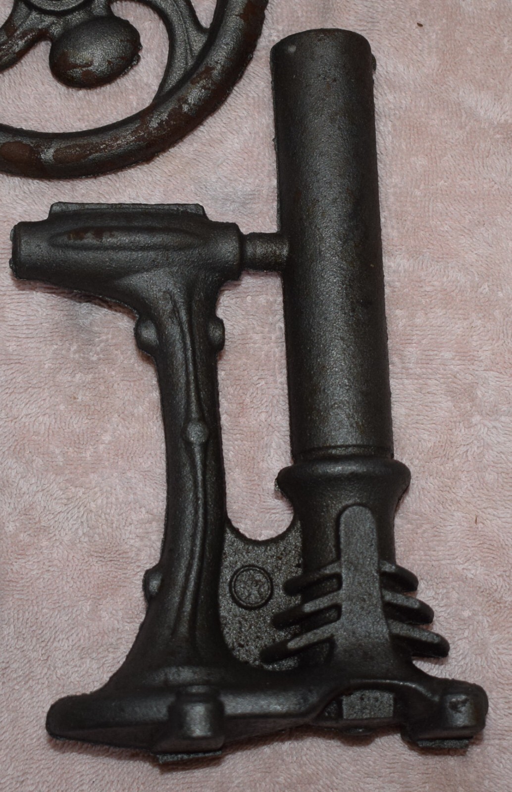 RMC Rowland Manufacturing Type B Modified Loyal Cycle Engine Casting