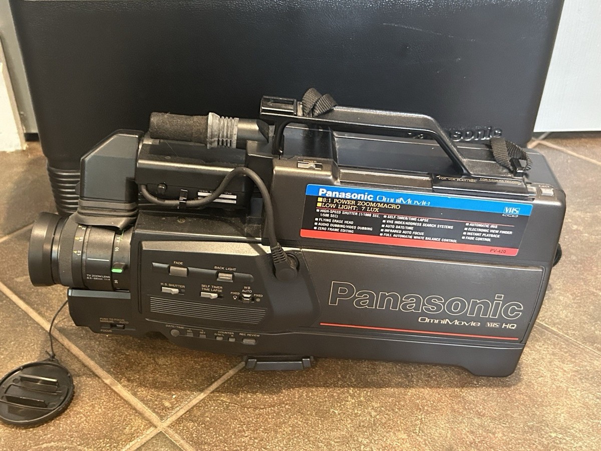 Panasonic OmniMovie PV-420D VHS HQ Camcorder AF X6 CCD Video
