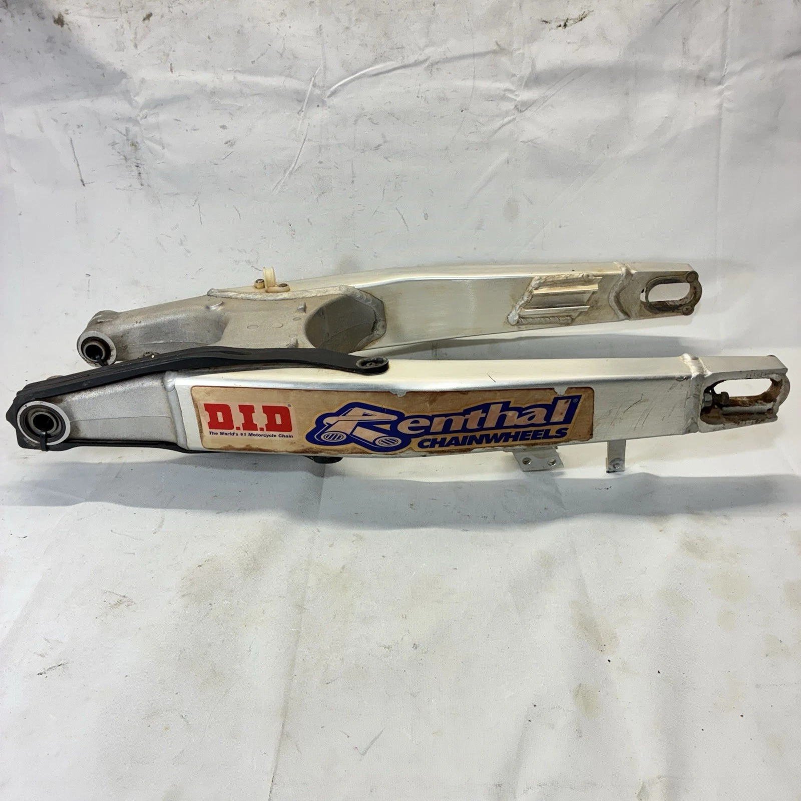 2004 - 2009 Honda CRF250 CRF250R Swingarm Swing Arm Rear Wheel Mount Frame 06