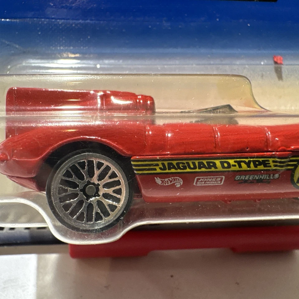 1998 Hot Wheels Jaguar D-Type Red #997 Collector Mainline Blue Card 1:64 Diecast - Image 4 of 4