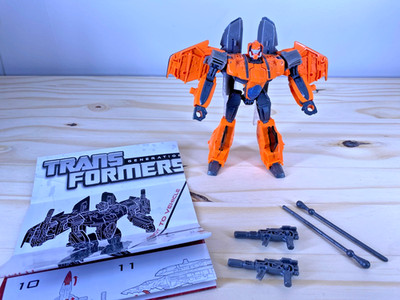 Transformers Generations Thrilling-30 Deluxe Class JHIAXUS 2014 Complete