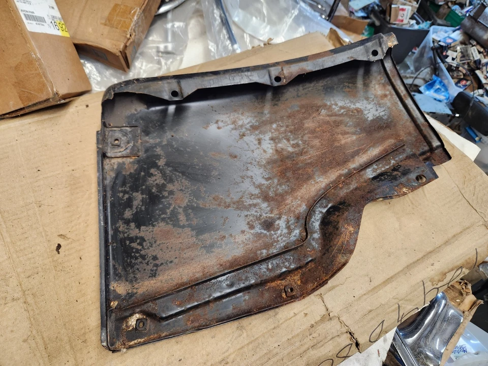 Camión Chevrolet GMC 1942, 1950, 1948, 1947, 1953 NOS GM guardabarros panel de llenado   Foto 3 de 4