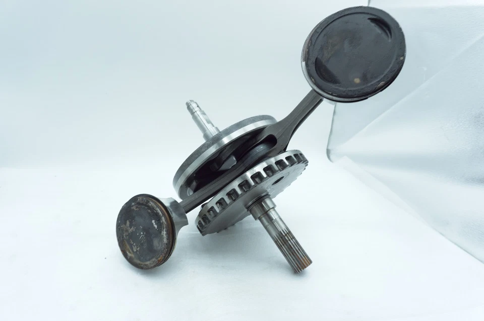 07 Harley Touring Street Glide OEM Twin Cam Engine Crank Shaft Flywheel Pistons - Image 2 of 4