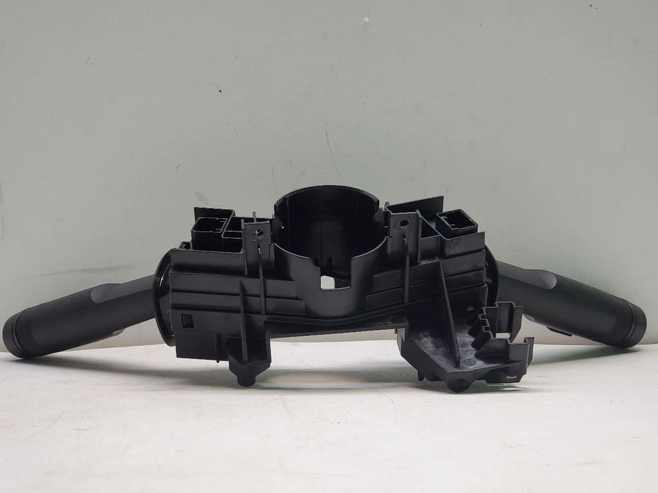 Chevrolet Camaro 2015 columna interruptor señal con palancas limpiaparabrisas OEM 23141283 Foto 4 de 4